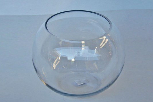 Medium round bowl